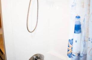 Sailors Cove Mins to the Beach Family Condo - Foto 8