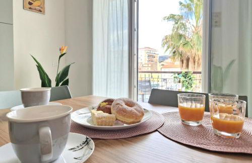 Centro Piazza Wi-Fi AC Balcony Design by WE HOST YOU - Foto 21