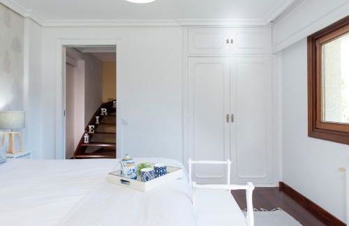 Villa El Castañal con Piscina Privada - Foto 39