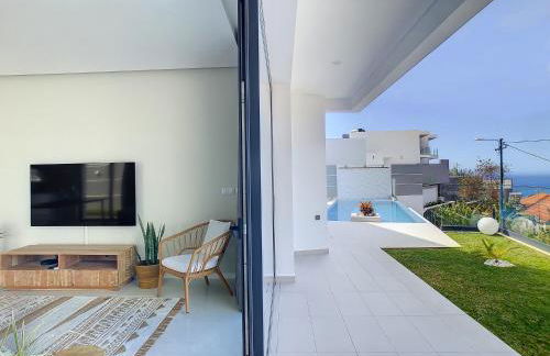 Noah - Private Sunset Hideaway by LovelyStay - Photo 5