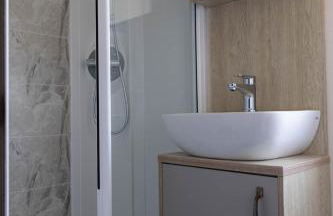 Hiba Luxury Lodge At Parkdean Cayton Bay Holiday Park - Foto 28