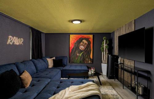 Huge Hot Tub, Theater Room, Family Friendly Oasis - Foto 3