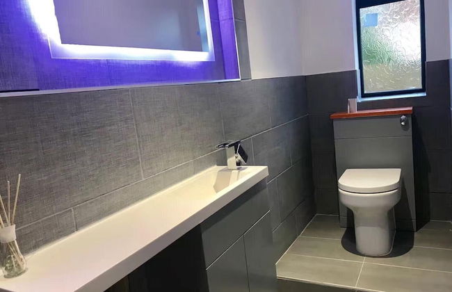 Charming 2-bed Flat in Swansea - Foto 9