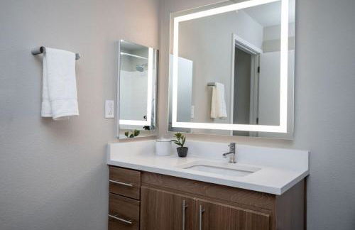 Anton Ladera - Foto 13