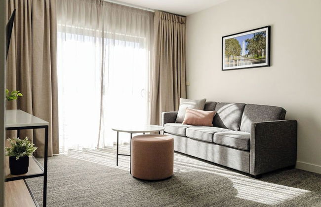 Quest Albury - Photo 3