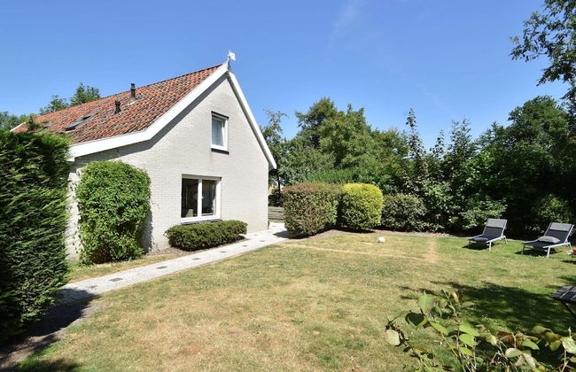 Cozy Holiday Home in Zonnemaire Near Lakebeach - Photo 78