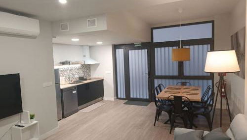 Explore Valencia! Tirant, city of science & Ruzafa - Photo 4