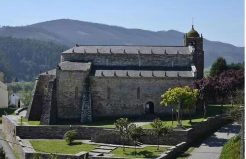 Apartamento centro de Foz con piscina - Foto 28