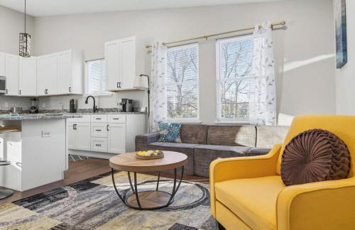 Cozy Comfort near Fountain Square- Downtown Indy - Photo 44