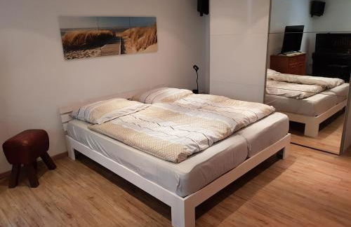 4 Sterne Souterrain Apartment Alt-Mariendorf - Foto 2