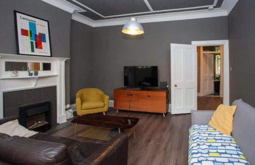 Modern, Light-filled and Sleek West End Apartment - Foto 4