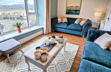 Harbour & Mountain Views, Porthmadog House, Sleeps 9, 4 Bedrooms, Two and Half Bathrooms - Photo 5