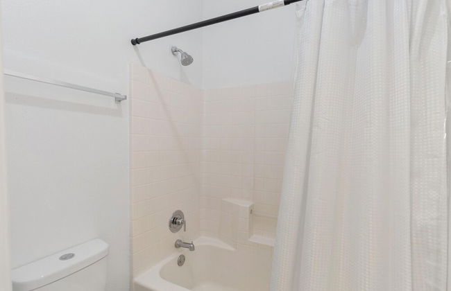 5/3 Pool Home Located in Sunset Ridge Community! - Foto 20