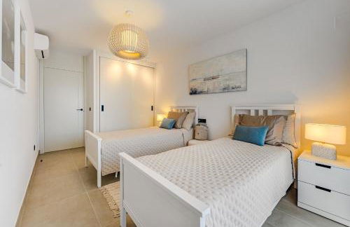 Oceanfront Oasis - Stunning beach view apartment - Foto 5