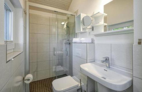 Amazing Home In Krems Iiwarderbrück - Foto 27