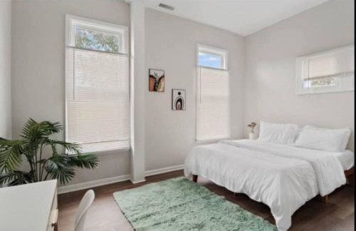 Historic Charming 2Story 10BR House - Sleep 20 - Foto 33