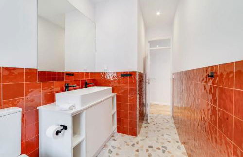 Cozy Coastal Getaway 3BR Apartment in Estoril - Foto 22