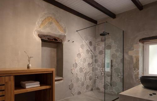 The Quintessential Cretan Villa - Photo 22