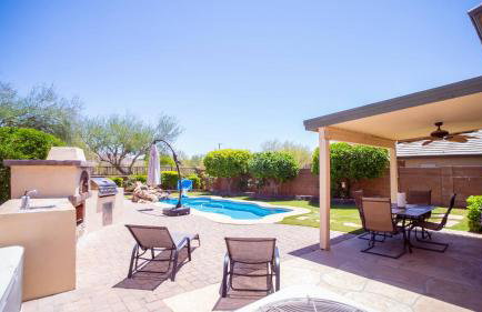 Full house w/ private heated pool and pizza oven! - Foto 31