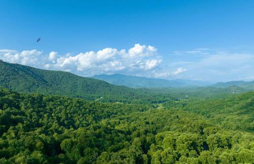 --Mountain Chalet Getaway with Breathtaking View Next to Tail of Dragon-- - Foto 4