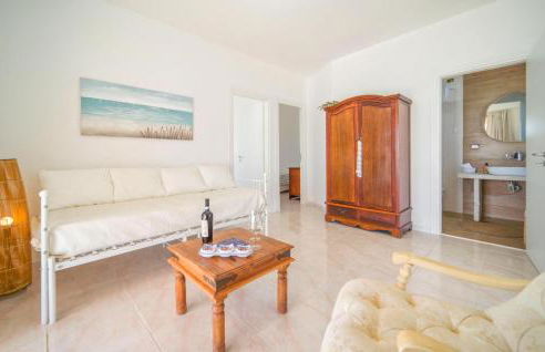 2 Bedroom Amazing Home In Ciotta - Foto 32