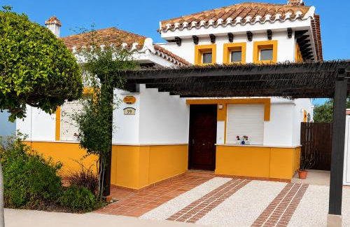 Villa Alegre, Mar Menor Golf - 2 beds - 2 baths - private heated pool - solarium - family friendly - Photo 5