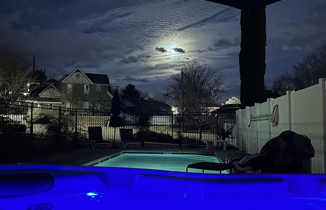 The Cottage @ 241 North - Foto 32