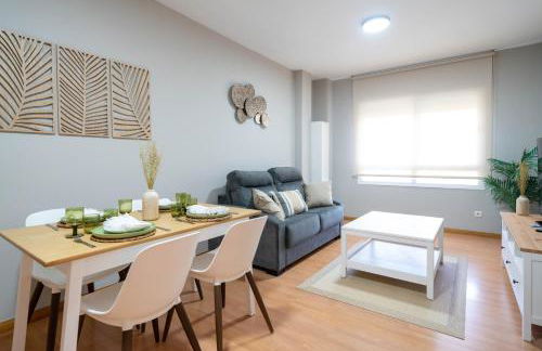Apartamentos GO Covaresa Parking Gratuito- plazas limitadas - Foto 1
