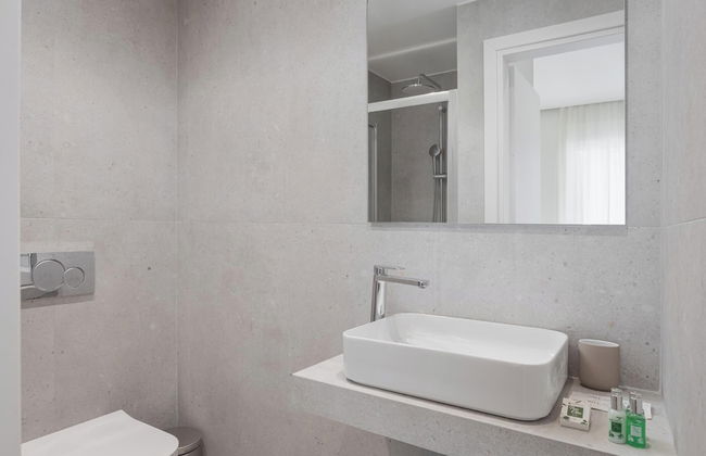 Athens Luxury Ethereal Stay - Photo 23