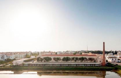 Flattered to be In Algarve - Foto 112