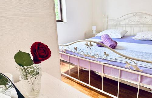 Spacious Stone Villa with Sea Views - Foto 21