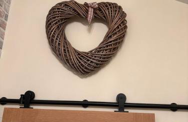 Entire House, Parking, Facilities, sleeps up to 6, suitable for contractors, families or NHS - Foto 29
