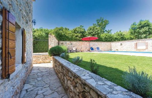 Three-Bedroom Holiday Home In Regulici - Photo 15