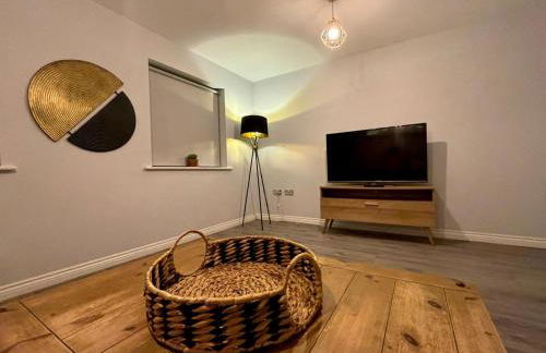 Eskdale Townhouse- Spacious 4BR ,Crawley, Free Wifi, Parking, fully equipped, contractor friendly, temporary relocations welcome, near Gatwick Airport - Foto 31