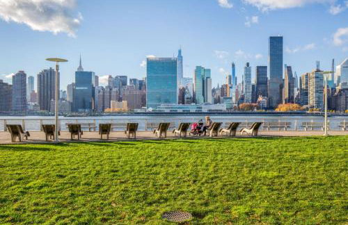 Blueground LIC gym balcony nr MoMA PS1 NYC-1659 - Foto 35