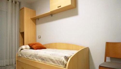 Llevant I Ponent - Photo 3