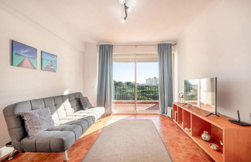 GuestReady - Charming stay with a terrace - Foto 8