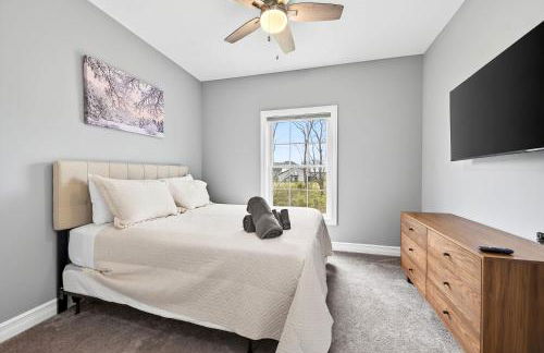 Village Townhouse Walk to Shops Garage - Foto 20