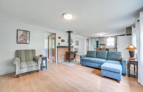 16 Mi to Clear Lake State Park Secluded Cabin - Foto 1