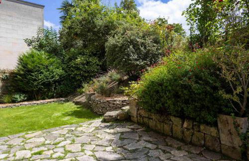 Garden Suite Suresnes 5 persons 2 BR near La Defense - Foto 31