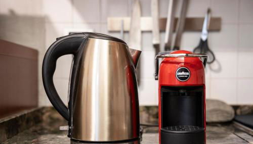 BBRomagnaMia 2 Camere, 5 ospiti, Parcheggio Gratis, Vicino a Università, Ospedali, Centro, Stazione, Aeroporto, Romagna - Foto 4