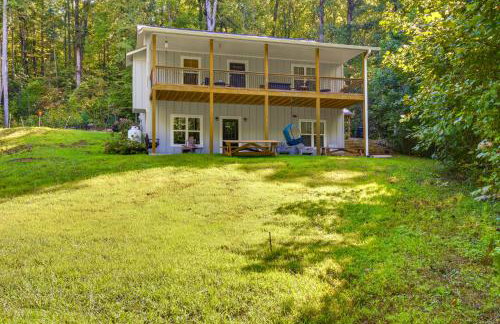 Painted Skies Upscale Getaway By Lake Burton! - Photo 31