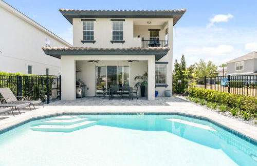 Boutique Luxury Home, Private Pool Close to Disney REU101 - Foto 111