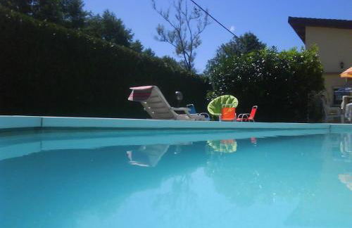 Maison/Gîte familial dans le Jura à 200m du lac avec piscine privée - Foto 9