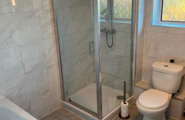 Comfortable 2-Bed Flat in Heart of Tyne Wear - Pass the Keys - Foto 25