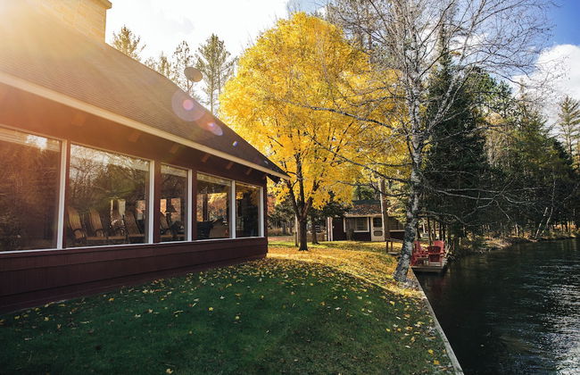 Grayling Gem Royal Stag Lodge - Foto 54