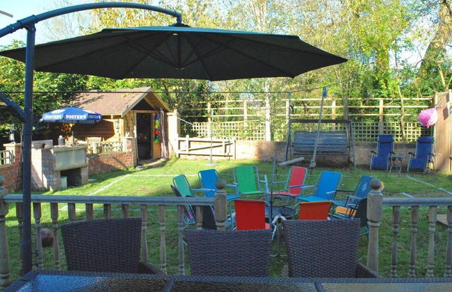 Squirrel Barn. Hi-spec. Hot tub & Wifi. Sleeps 14 - Foto 44