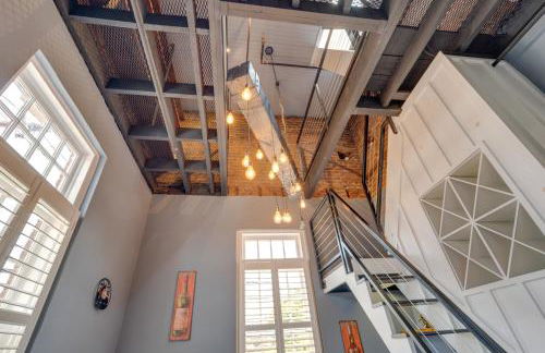 Downtown Winston-Salem Condo with Private Library! - Foto 6