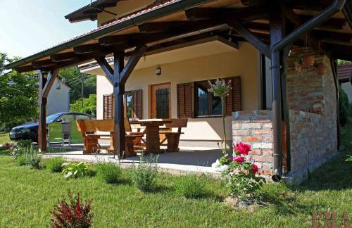 Holiday home Ema - Foto 7