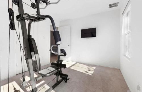Modern Cozy Home - Gym - Quiet Street - Sleeps 4 - Foto 37